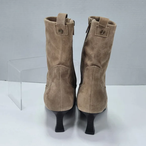 Jones New York Sonjah Tan Suede Leather Kitten Heeled Pointed Toe Boots Size 9.5 - Picture 3 of 15